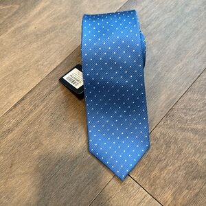 Charles tyrwhitt blue tie